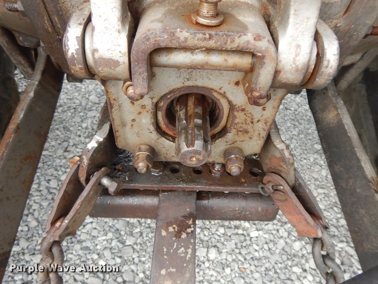 image for item HP9557 1973 Massey Ferguson 175  tractor