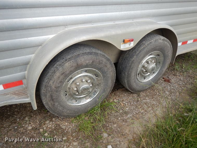 image for item HP9566 2015 4 Star Trailers  livestock trailer