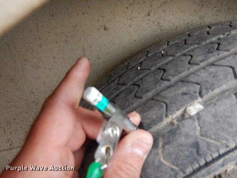 image for item HP9566 2015 4 Star Trailers  livestock trailer