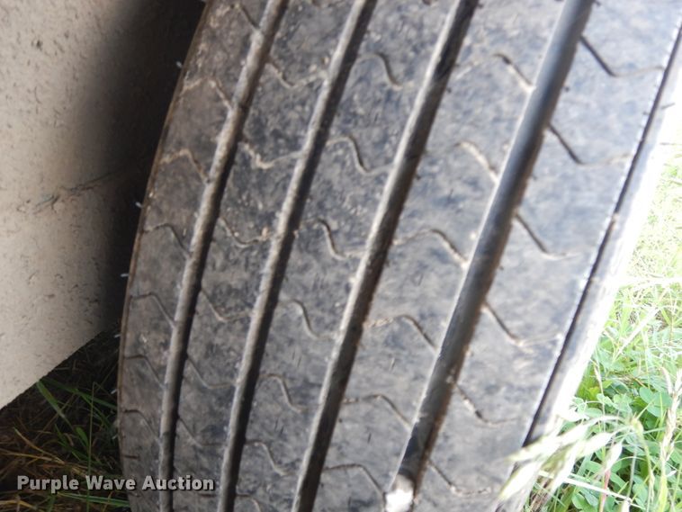 image for item HP9566 2015 4 Star Trailers  livestock trailer