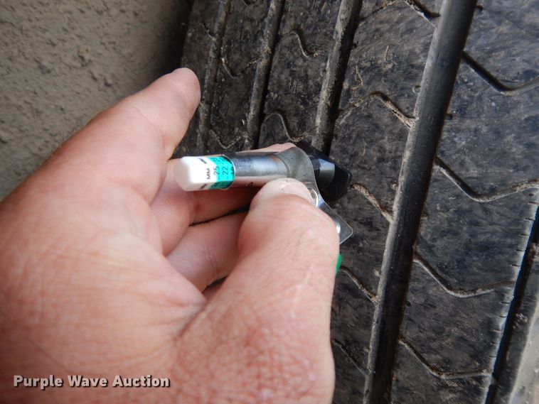 image for item HP9566 2015 4 Star Trailers  livestock trailer