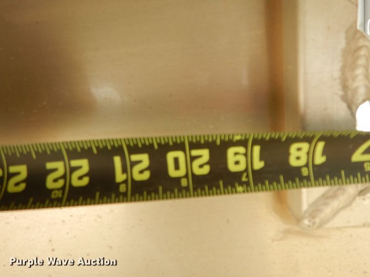 image for item HP9566 2015 4 Star Trailers  livestock trailer