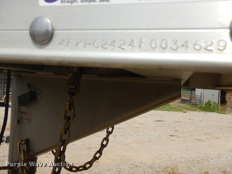 image for item HP9566 2015 4 Star Trailers  livestock trailer