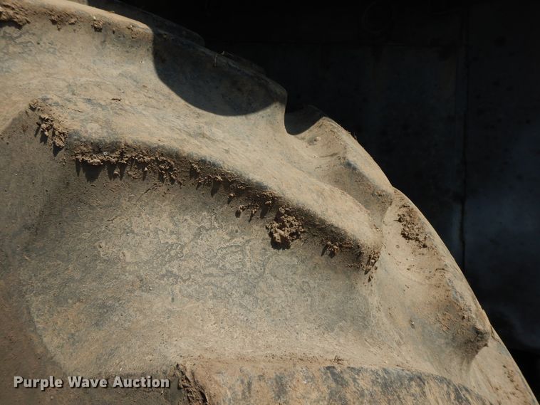 image for item HP9582 1983 John Deere 4650  MFWD tractor