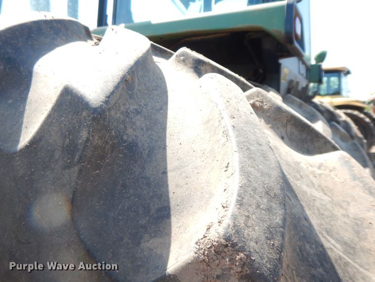 image for item HP9582 1983 John Deere 4650  MFWD tractor