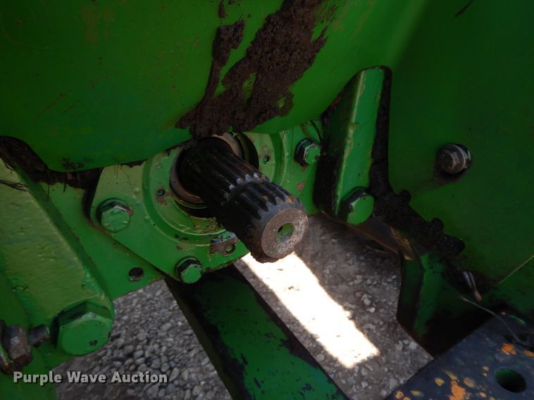 image for item HP9582 1983 John Deere 4650  MFWD tractor