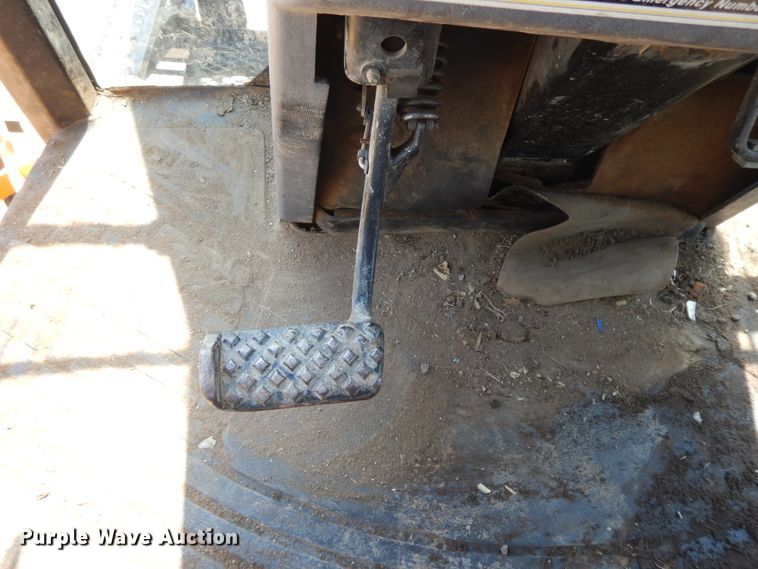 image for item HP9583 1997 Caterpillar Challenger 55  tractor