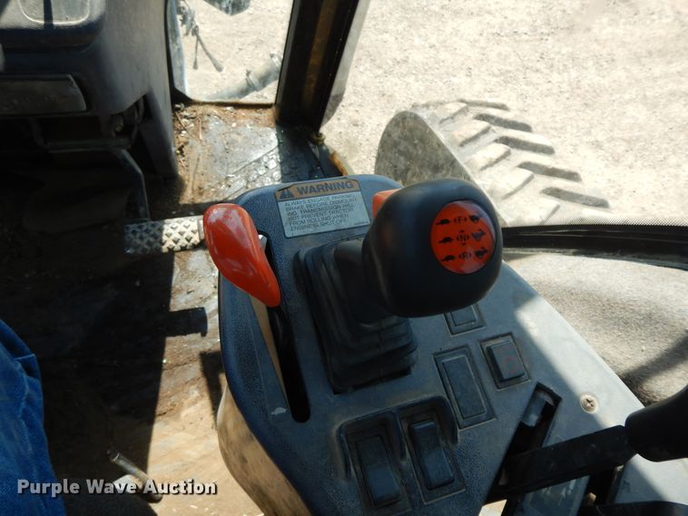 image for item HP9583 1997 Caterpillar Challenger 55  tractor