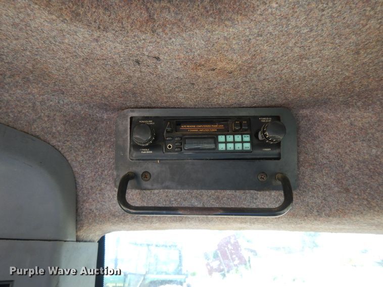 image for item HP9583 1997 Caterpillar Challenger 55  tractor