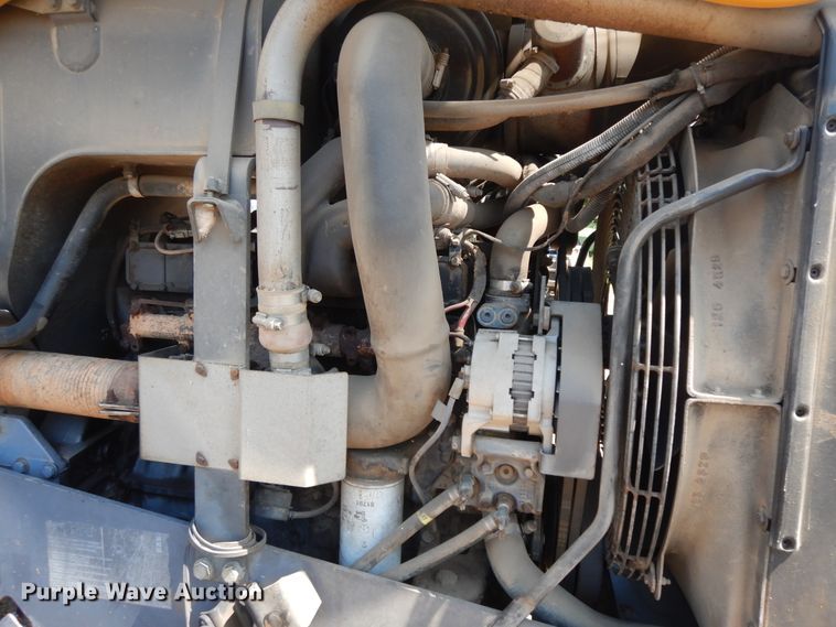 image for item HP9583 1997 Caterpillar Challenger 55  tractor