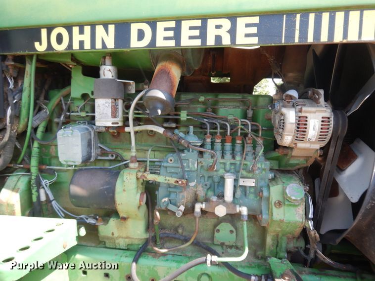 image for item HP9584 1989 John Deere 4955  MFWD tractor