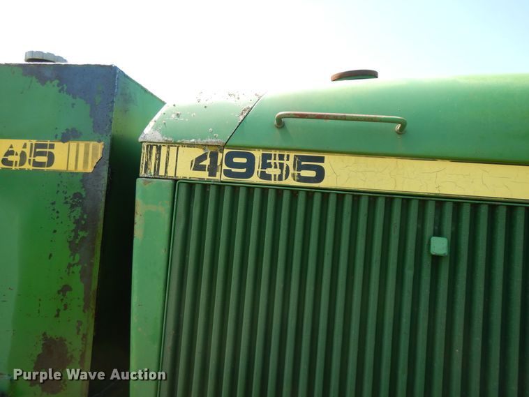 image for item HP9584 1989 John Deere 4955  MFWD tractor