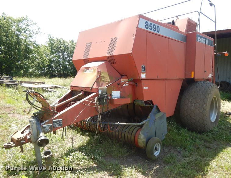 image for item HP9585 1998 Case IH 8590  large square baler