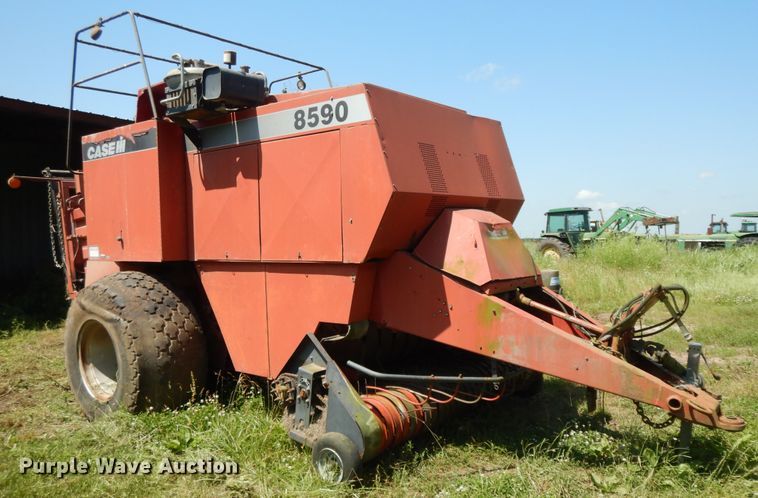 image for item HP9585 1998 Case IH 8590  large square baler