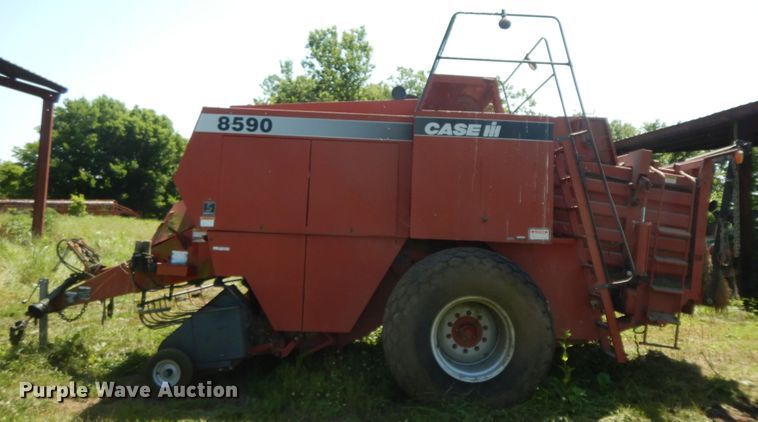 image for item HP9585 1998 Case IH 8590  large square baler