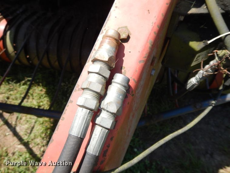 image for item HP9585 1998 Case IH 8590  large square baler