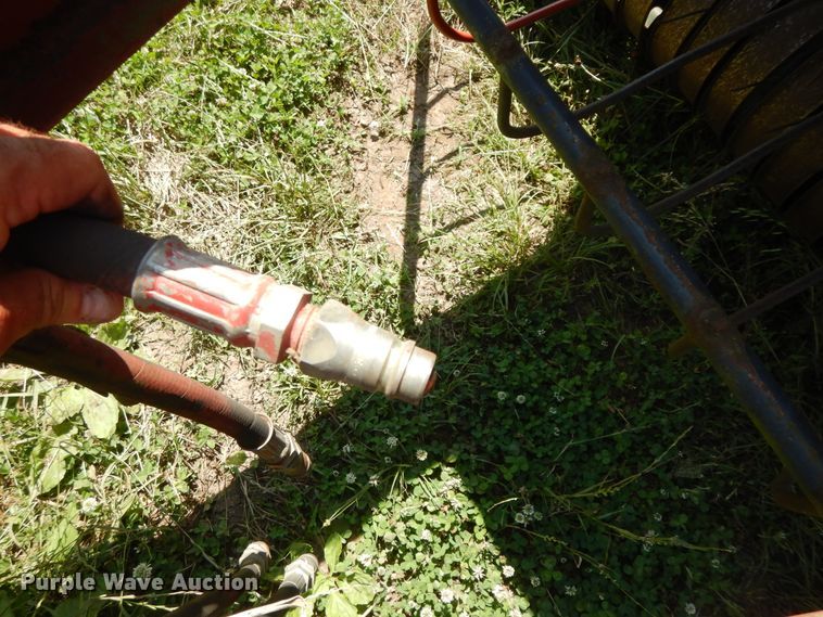 image for item HP9585 1998 Case IH 8590  large square baler