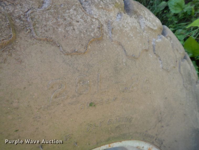 image for item HP9585 1998 Case IH 8590  large square baler