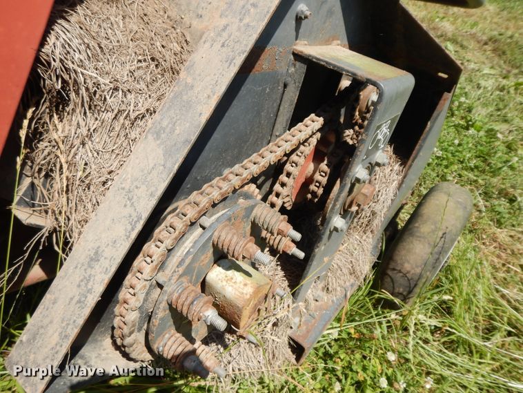 image for item HP9585 1998 Case IH 8590  large square baler