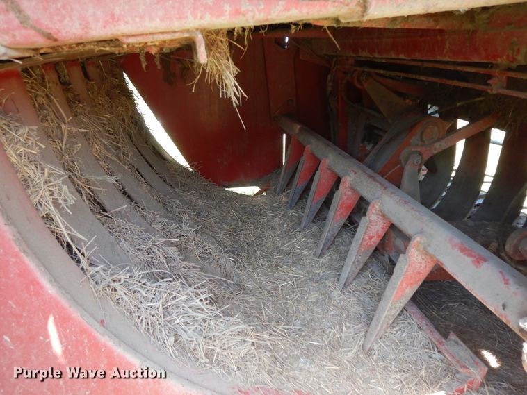 image for item HP9585 1998 Case IH 8590  large square baler