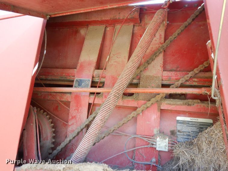 image for item HP9585 1998 Case IH 8590  large square baler