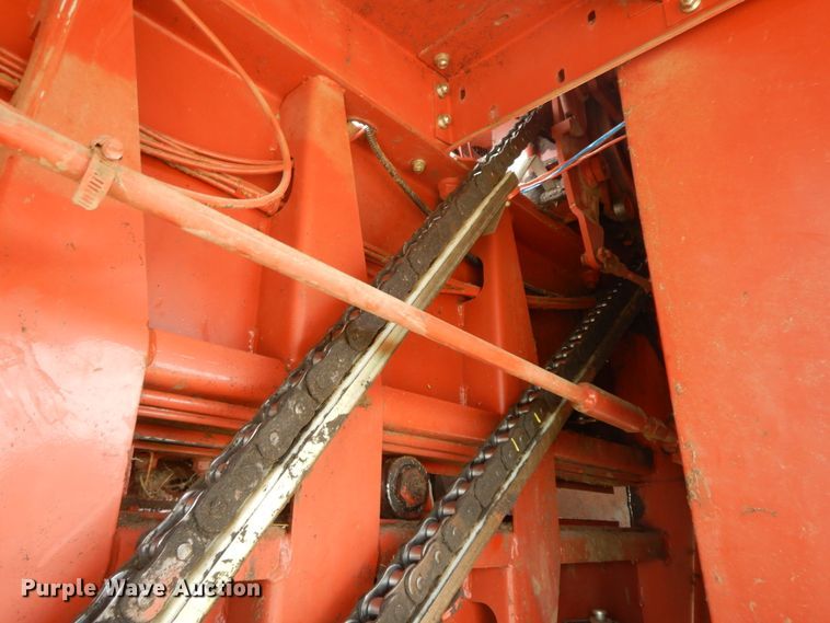 image for item HP9630 2003 Hesston 4760  large square baler