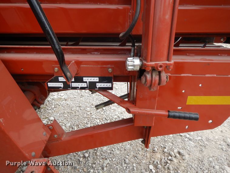 image for item HP9630 2003 Hesston 4760  large square baler