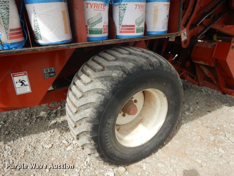 image for item HP9630 2003 Hesston 4760  large square baler