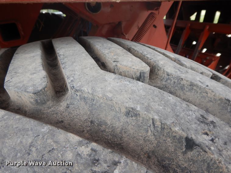 image for item HP9630 2003 Hesston 4760  large square baler