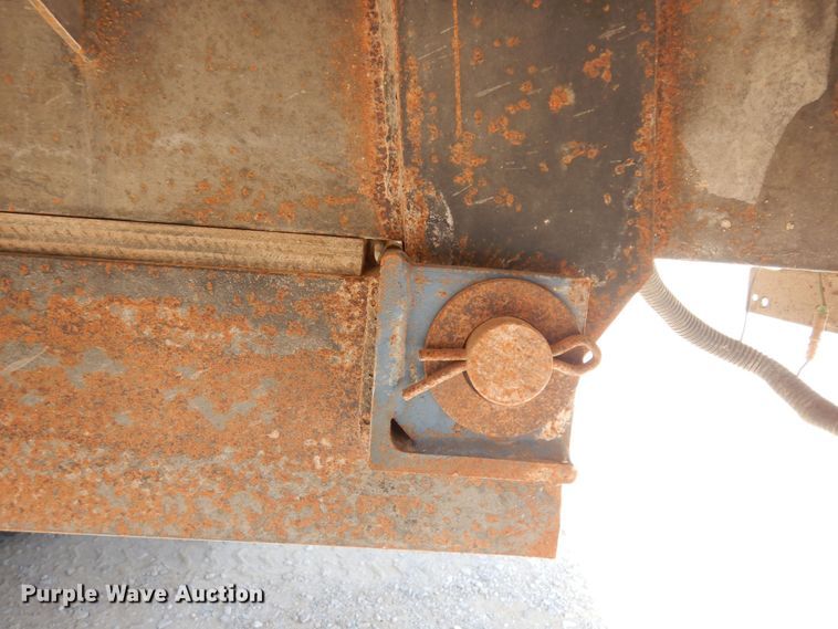 image for item ID9974 1976 Chevrolet  grain truck