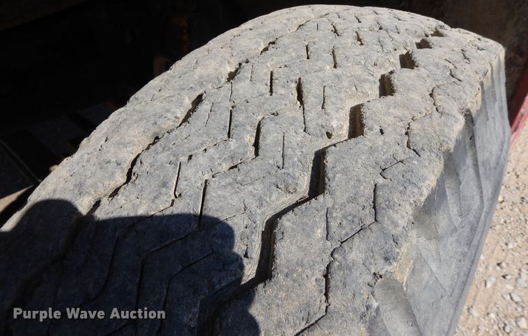 image for item ID9974 1976 Chevrolet  grain truck