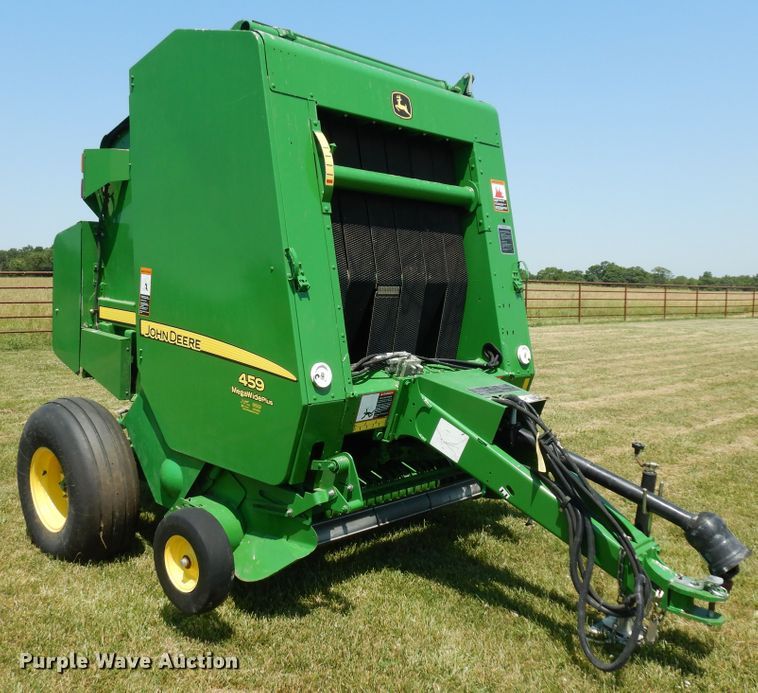 image for item ID9986 2014 John Deere 459  round baler