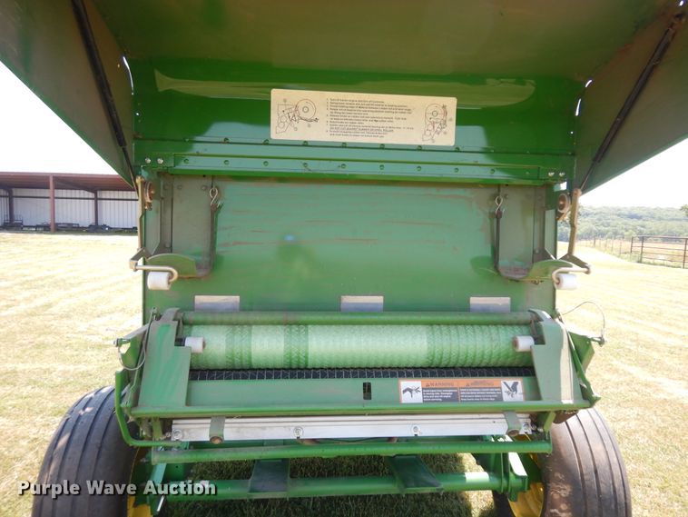 image for item ID9986 2014 John Deere 459  round baler