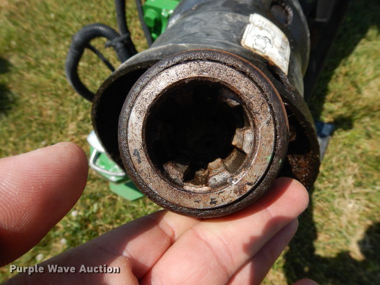 image for item ID9986 2014 John Deere 459  round baler