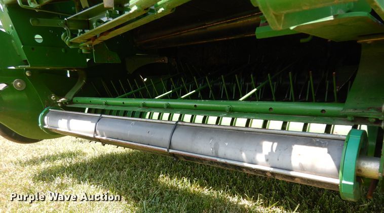 image for item ID9986 2014 John Deere 459  round baler
