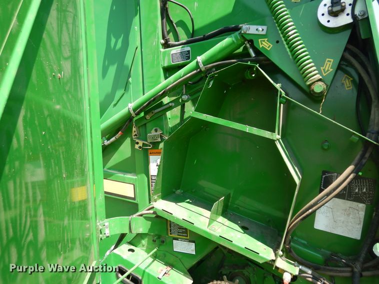 image for item ID9986 2014 John Deere 459  round baler