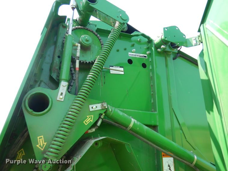 image for item ID9986 2014 John Deere 459  round baler