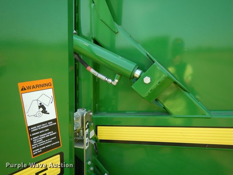 image for item ID9986 2014 John Deere 459  round baler