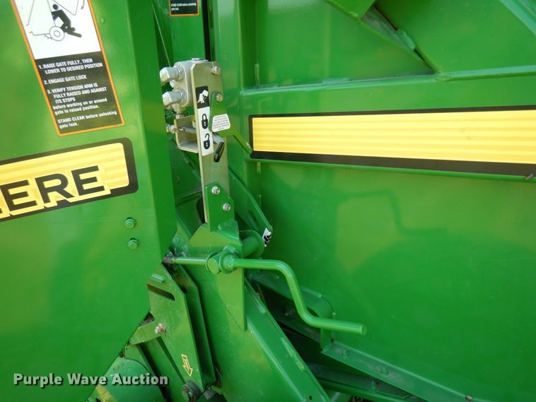 image for item ID9986 2014 John Deere 459  round baler