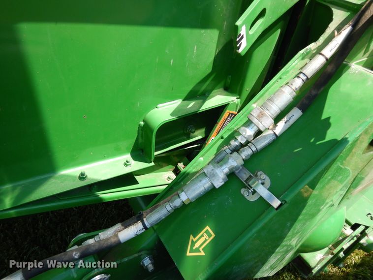 image for item ID9986 2014 John Deere 459  round baler