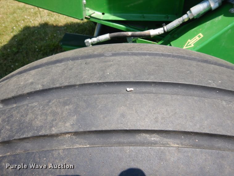 image for item ID9986 2014 John Deere 459  round baler