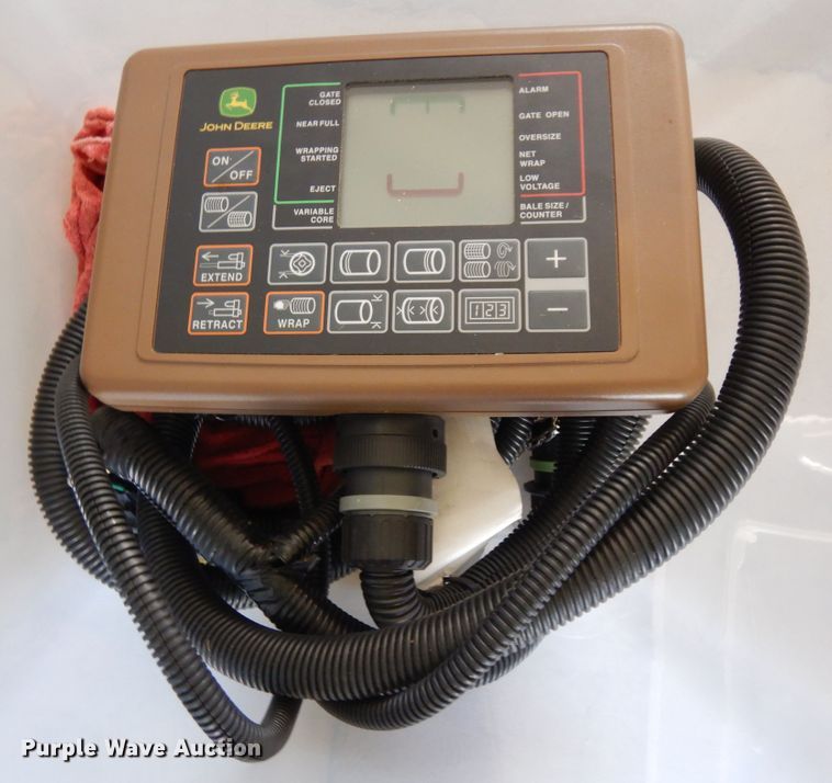 image for item ID9986 2014 John Deere 459  round baler