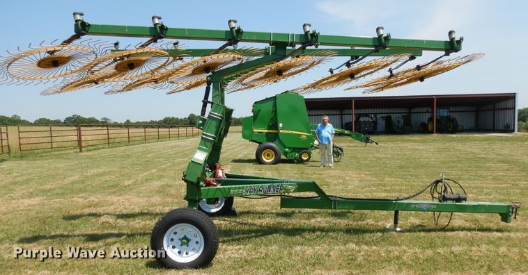 image for item ID9987 Ogden Hybrid HayRunner hay rake
