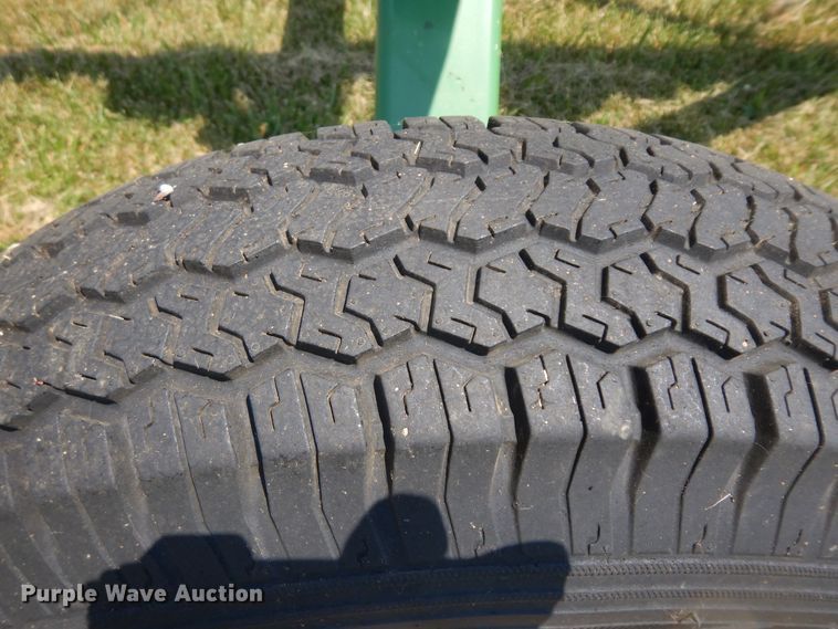 image for item ID9987 Ogden Hybrid HayRunner hay rake