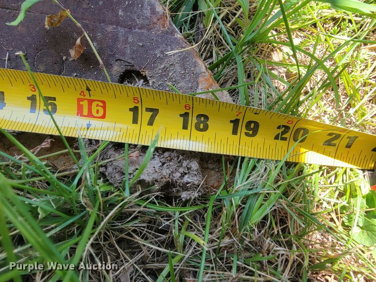 image for item IF9877 Oliver 565  four bottom plow