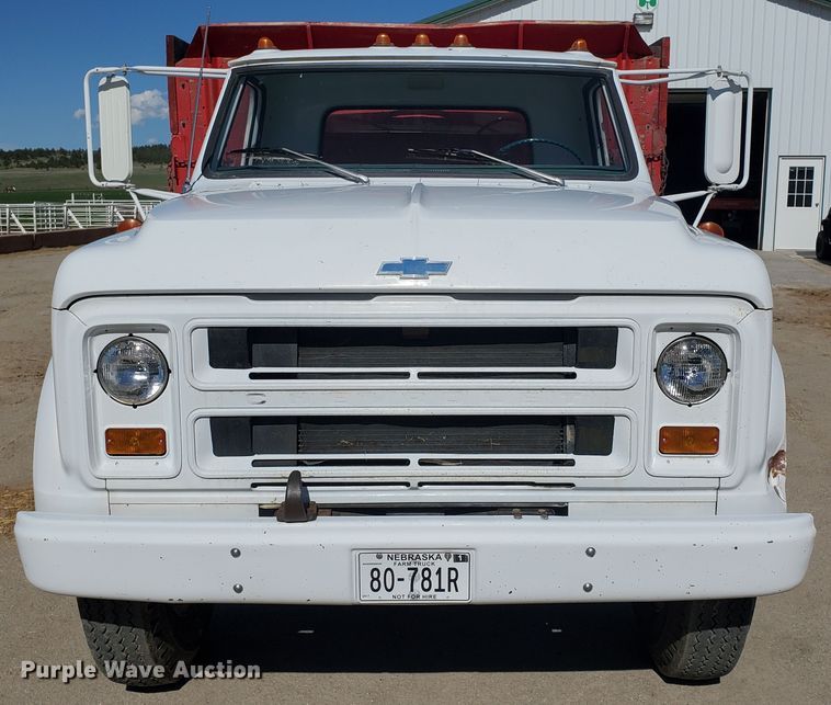 image for item IH9273 1972 Chevrolet C50  grain truck
