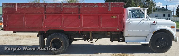 image for item IH9273 1972 Chevrolet C50  grain truck