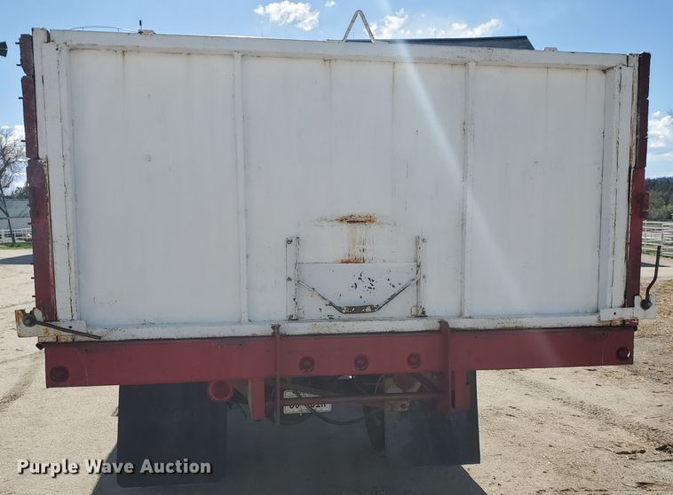 image for item IH9273 1972 Chevrolet C50  grain truck