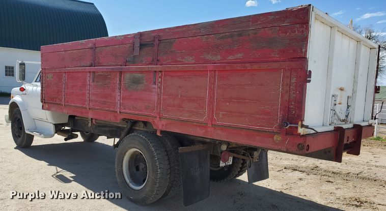 image for item IH9273 1972 Chevrolet C50  grain truck
