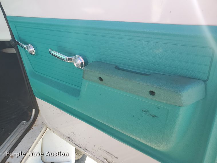 image for item IH9273 1972 Chevrolet C50  grain truck